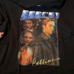 Robert Pattinson shirt